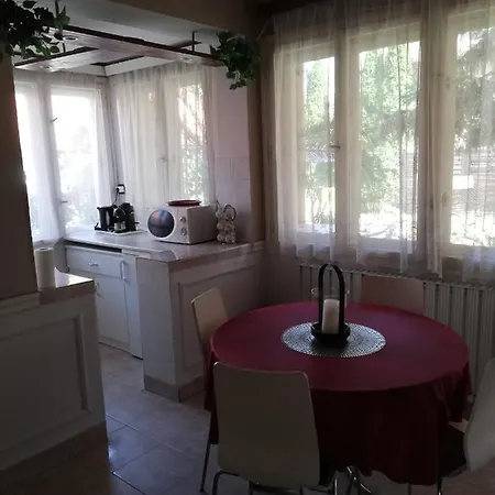 Апартаменты Irene Apartmanhaz Балатонлелле